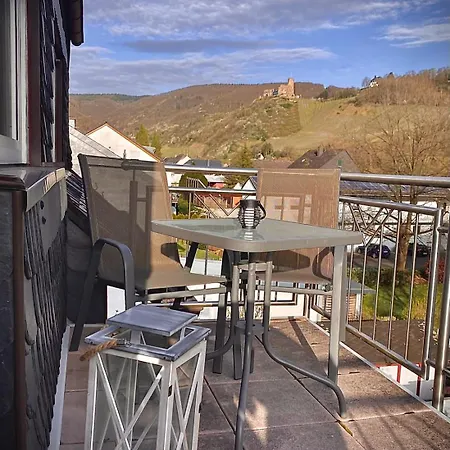 Sonnen - Terrasse Bernkastel-Kues